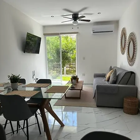 Nare Bokova Apartment *