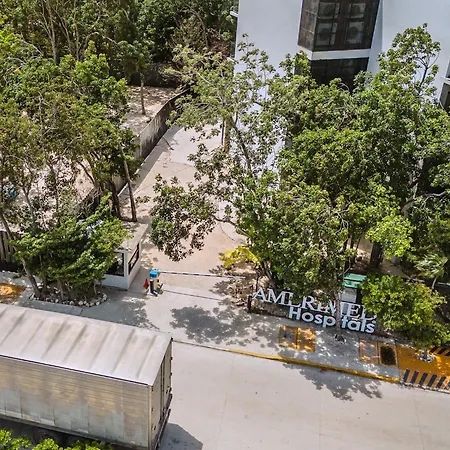 Apartment Stylish Ph With Private Pool-gym-superstore *