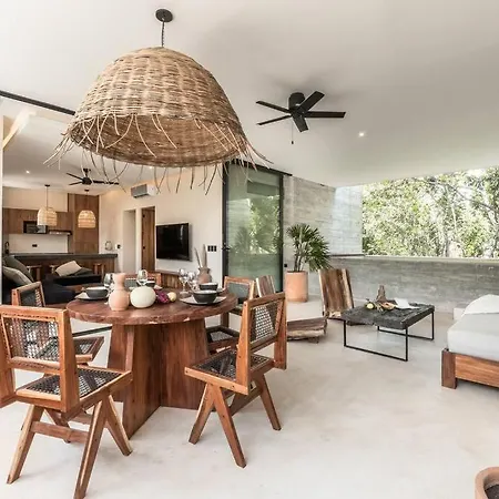 Apartment Exquisite Architectural Oasis Private Pool *
