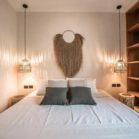 Exquisite Architectural Oasis Private Pool Apartment