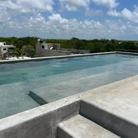 Apartment Cute And Cozy With Rooftop Pool *