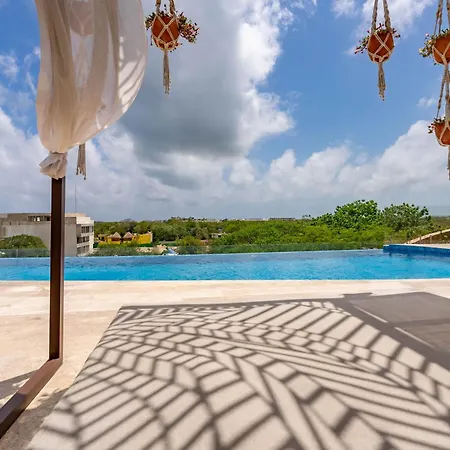 Apartahotel Menesse