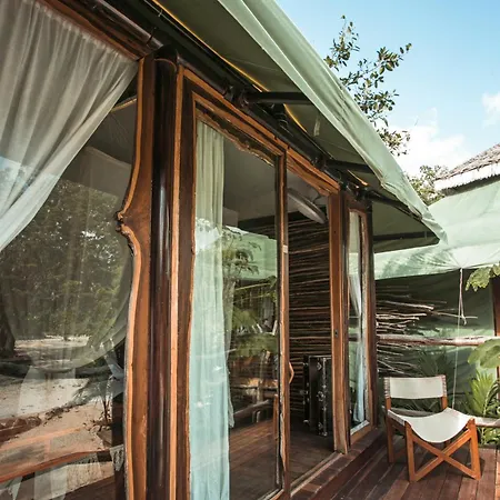 Nunum - Luxury Tenting Lodge *