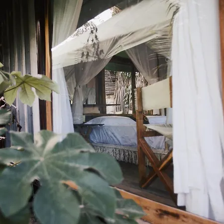 Lodge Nunum - Luxury Tenting *