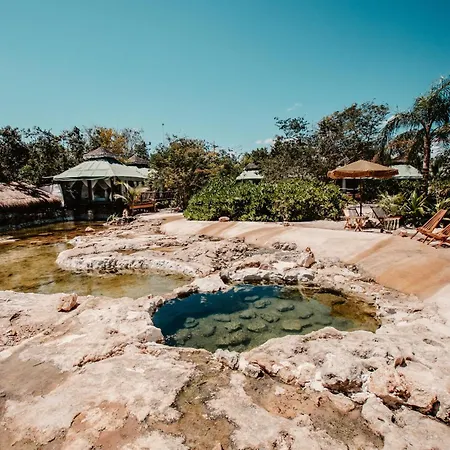 Lodge Nunum - Luxury Tenting *