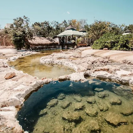 Lodge Nunum - Luxury Tenting *