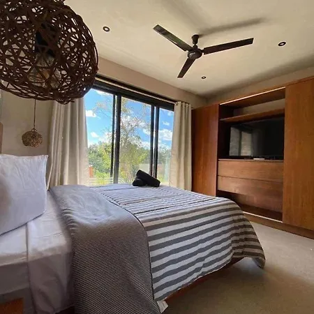 Apartment Trendy With Pool
