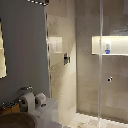 Luxurious Departament Fast Wifi Apartment