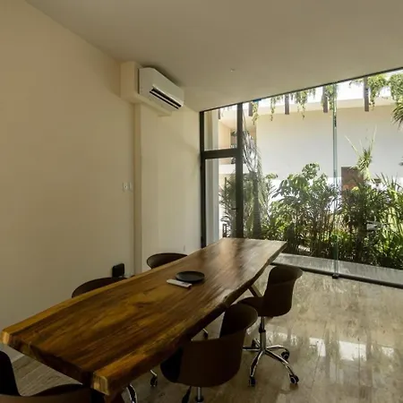 Jungle Sanctuary, 5 Pools, Club, Gym, Wifi * Tulum
