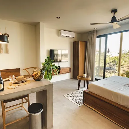 Elegant Studio In La Veleta *