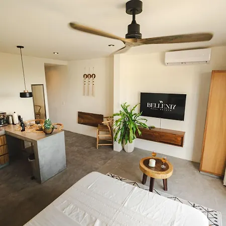 Elegant Studio In La Veleta Apartment *
