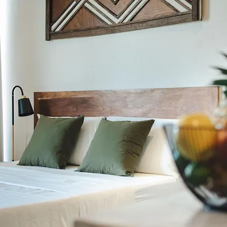 Elegant Studio In La Veleta *