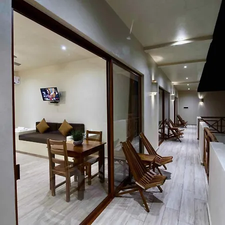 Hotel Boutique And Kaban 4*