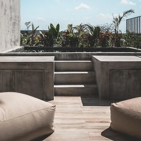 Aparthotel Urbano By Sundara 4*