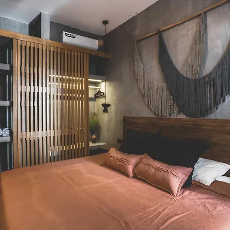 Aparthotel Urbano By Sundara 4*