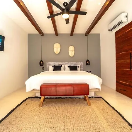 Hotel Bt