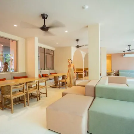 Beautiful Unit W Amazing Pool Views Gym Yoga * Tulum