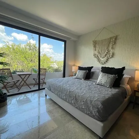 Apartment 232 Chic W Premium Amenities *