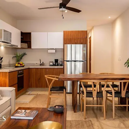 Depto. Premium C/ Jardin Y Piscina Privada Apartment