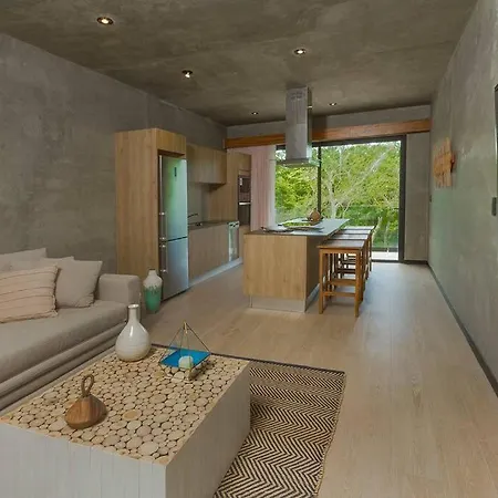 2 Bdr, Wifi 100 Mb, Jungle View