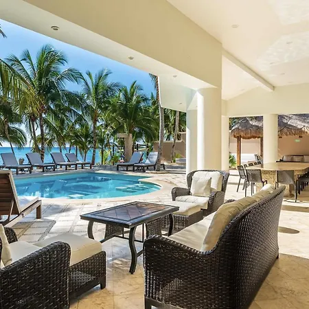Mansion Soliman Bay For 34 Guests * Tulum
