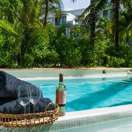 Apartment Tropical Jungle At Lagunas - Panoramic Pool & Gym