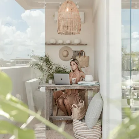 Jungle Chic
