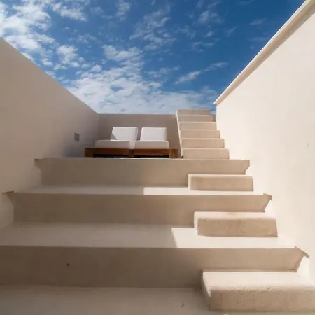 Casa Leela Luxury Villa, 4 Floors, 5.5 Bathrooms, 2 Pools, Rooftop Tulum