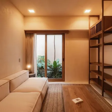 Casa Leela Luxury Villa, 4 Floors, 5.5 Bathrooms, 2 Pools, Rooftop Tulum