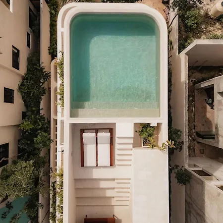 Casa Leela Luxury Villa, 4 Floors, 5.5 Bathrooms, 2 Pools, Rooftop Tulum