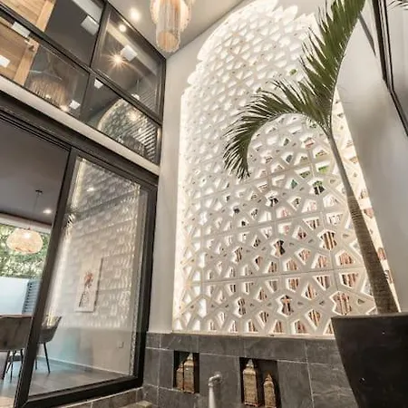 Villa Luxury Villa, Club - Jungle View - Sahara Jade