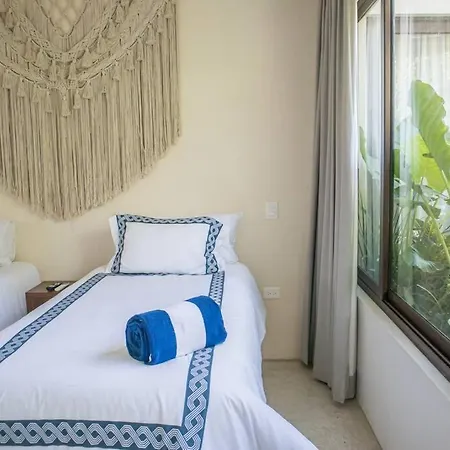 4br Gated Community Private Pool And Garden