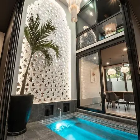 Villa Luxury Villa, Club - Jungle View - Sahara Bleu *