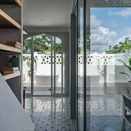Luxury Villa, Club - Jungle View - Sahara Bleu Villa *