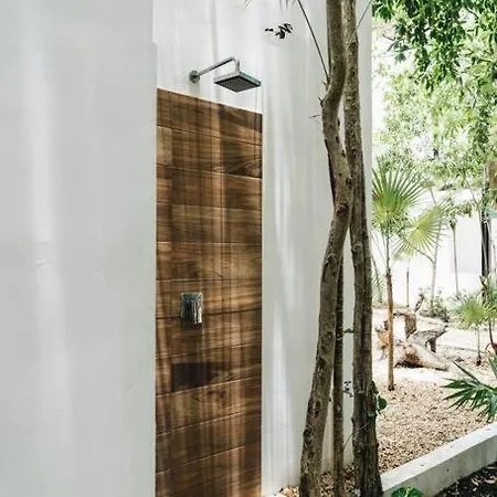 Villa 8br Two-villa Compound With Four Pools Tulum