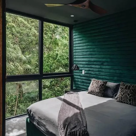 8br Two-villa Compound With Four Pools Villa *