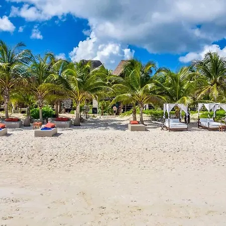 8br Two-villa Compound With Four Pools Tulum