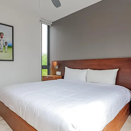 Querido 301 + 301s Holiday home *