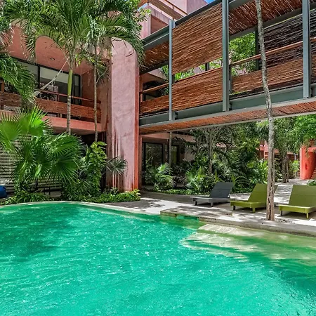 Querido 301 + 301s Holiday home *