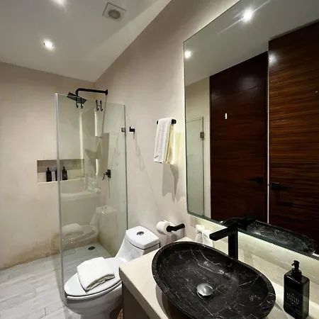 Apartment Cozy With A King Size Bed