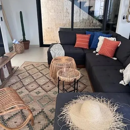 Apartment Majestic The Ultimate Luxury Oasis With Pool
