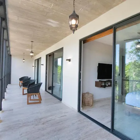 Hacienda Tuk By The Spot Apartment *