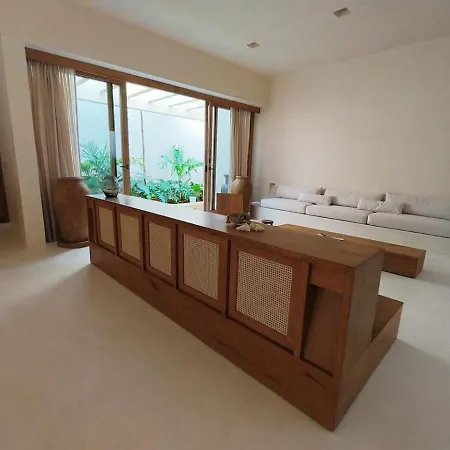 Holiday home Casa Leela Luxury Villa, 4 Floors, 5.5 Bathrooms, 2 Pools, Rooftop *