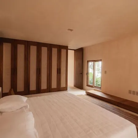 Holiday home Casa Leela Luxury Villa, 4 Floors, 5.5 Bathrooms, 2 Pools, Rooftop Tulum