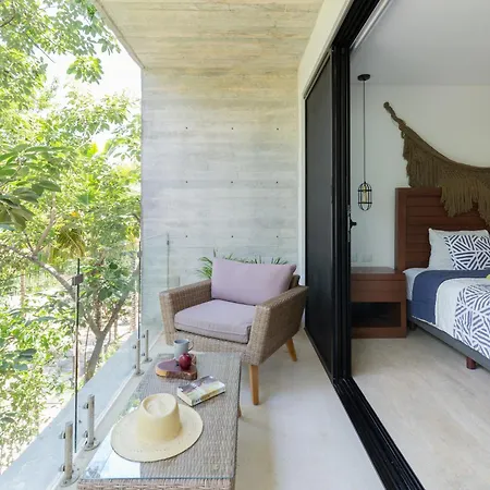 Estudio Penthouse Inmerso En La Jungla Apartment