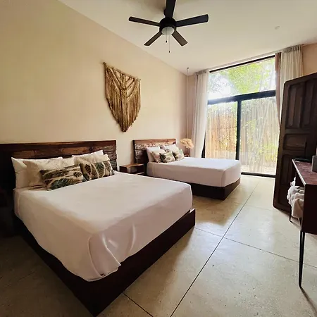 Luxe 3br - Private Terrace, Pool & Vibes Apartment
