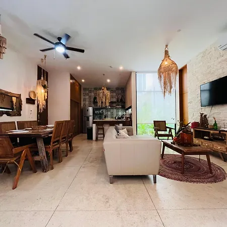 Apartment Luxe 3br - Private Terrace, Pool & Vibes *