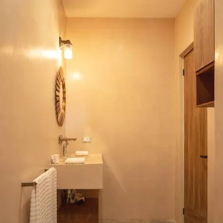 Lujoso Estudio Con Acceso A La Piscina - La Veleta Apartamento *