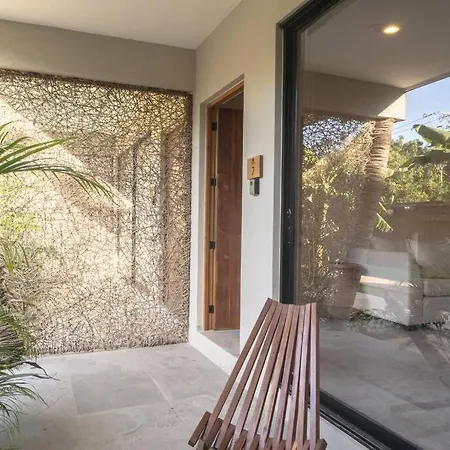 New 1 Bedroom With Pool Access In - X07 *