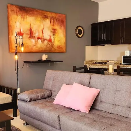 Kin Palms Luxury Apartment *